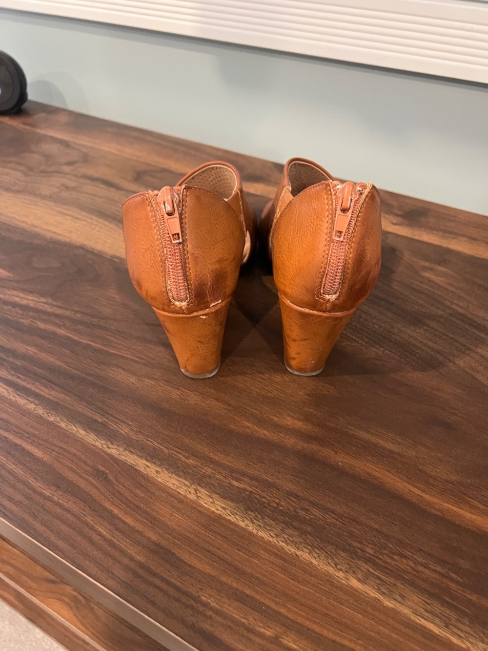 Journee Wedges - Picture 4 of 5